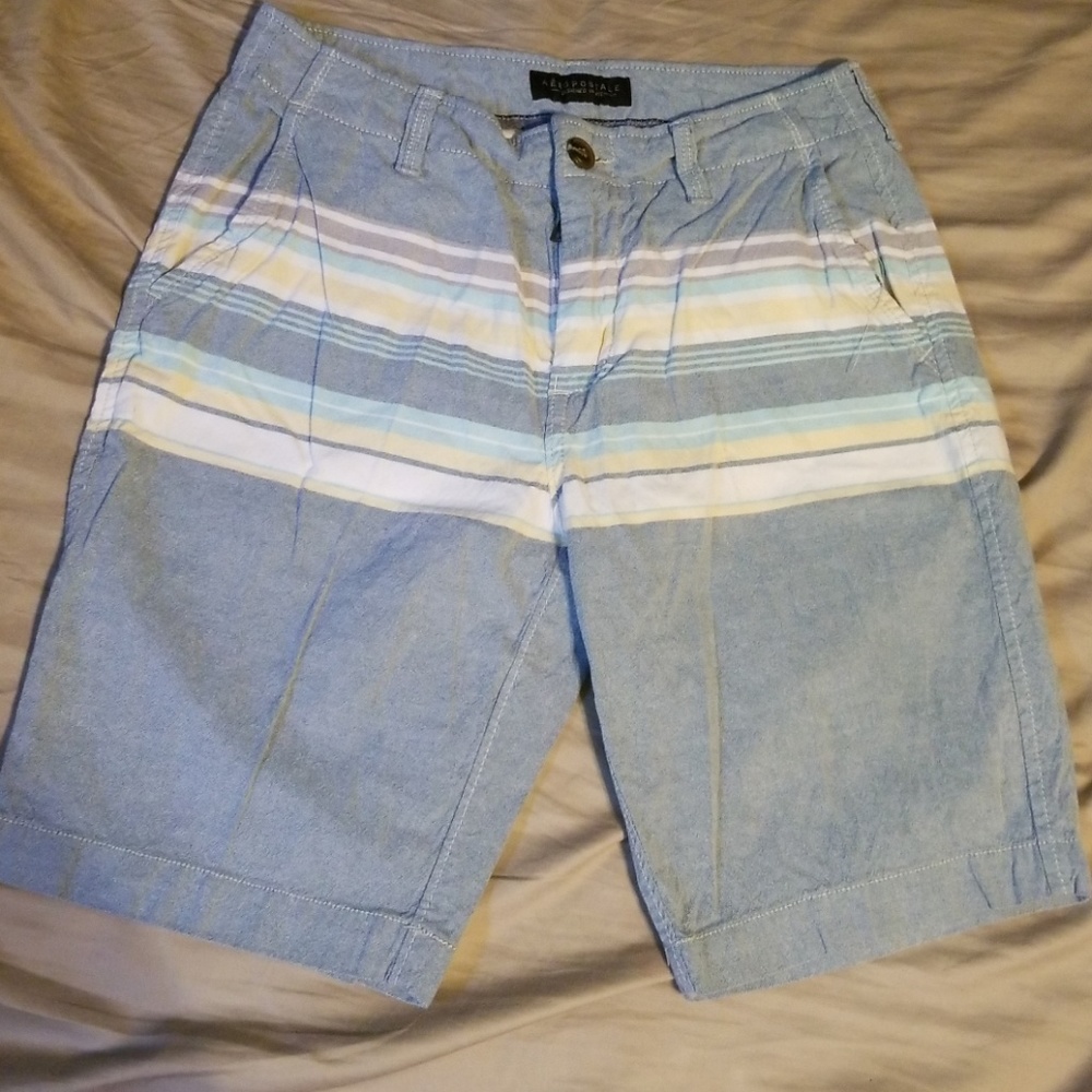 Mens Aeropostal size 28 Shorts